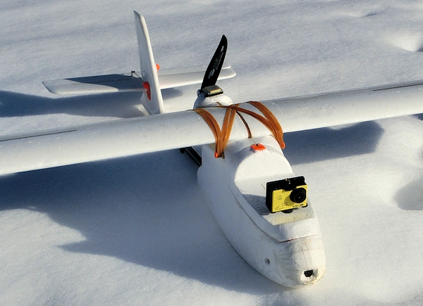 Skysurfer mit SJ5000+ als Onboard-Kamera